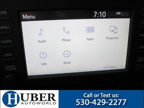 Used 2019 Toyota RAV4 LE FWD image 9