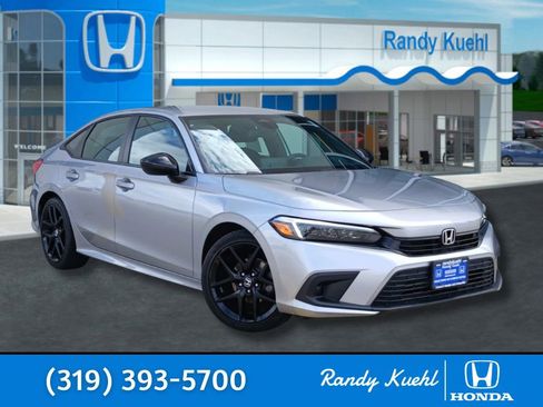 Used 2024 Honda Civic Sport image 1