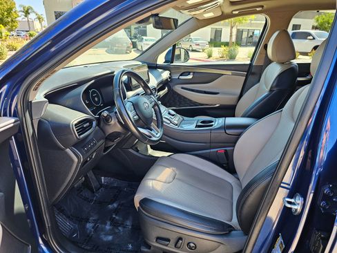 Used 2023 Hyundai Santa Fe SEL w/ Premium Package image 16