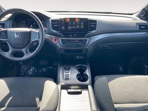 Used 2021 Honda Passport Sport image 10