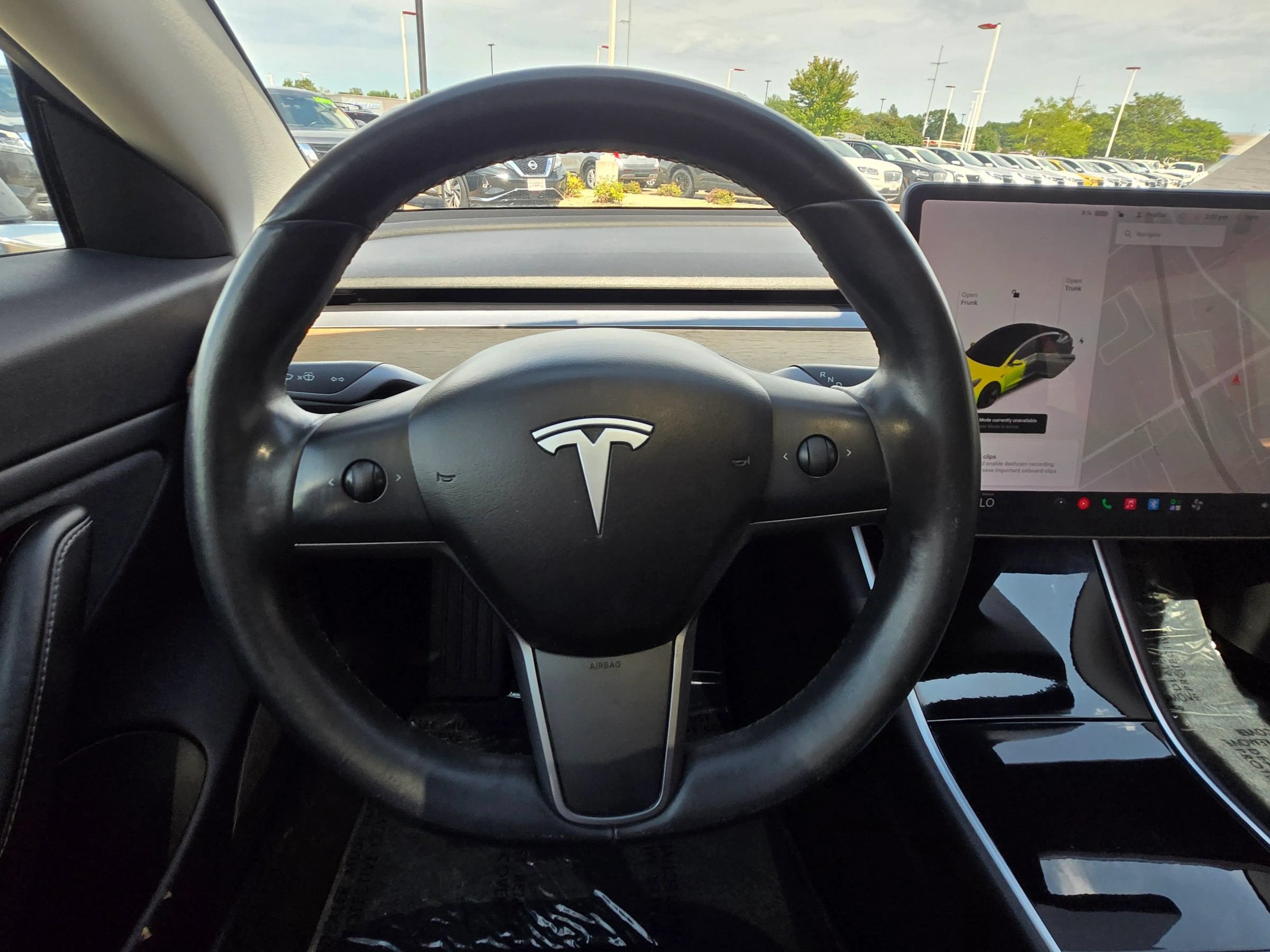 Used 2018 Tesla Model 3 Long Range RWD image 12