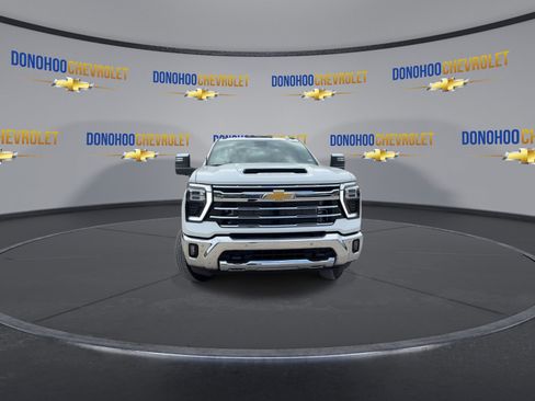 New 2026 Chevrolet Silverado 3500 LTZ w/ LTZ Plus Package AWD/4WD image 6