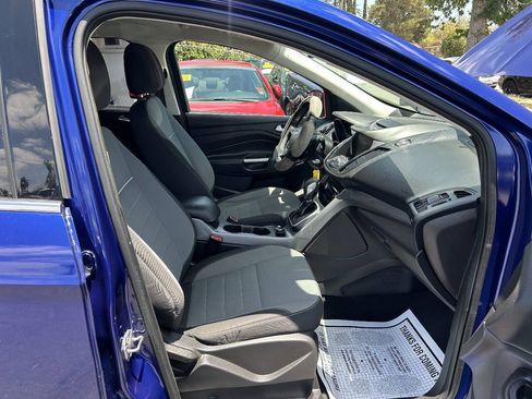 Used 2013 Ford Escape SE FWD image 17
