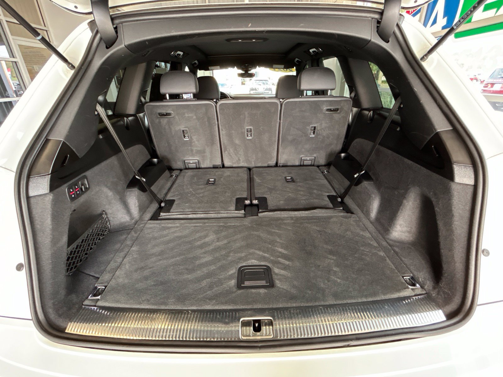 Used 2021 Audi Q7 3.0T Premium AWD/4WD image 12