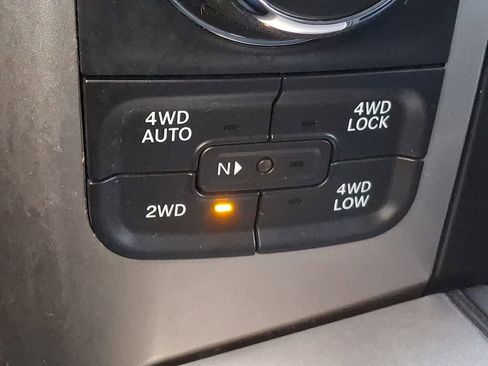 Used 2016 RAM 1500 Big Horn image 20