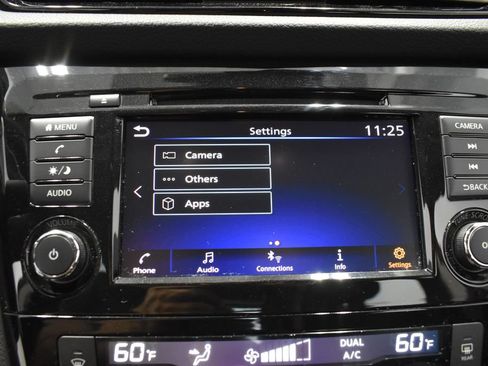 Used 2020 Nissan Rogue Sport SV w/ All-Weather Package AWD/4WD image 24