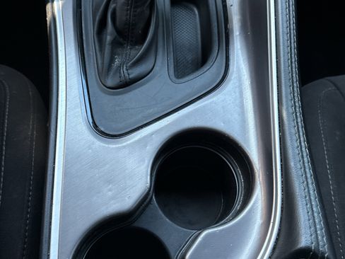 Used 2022 Dodge Challenger R/T image 19