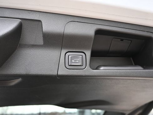 Used 2019 GMC Acadia SLT image 7