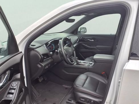 Certified 2024 Chevrolet Traverse RS AWD/4WD image 21