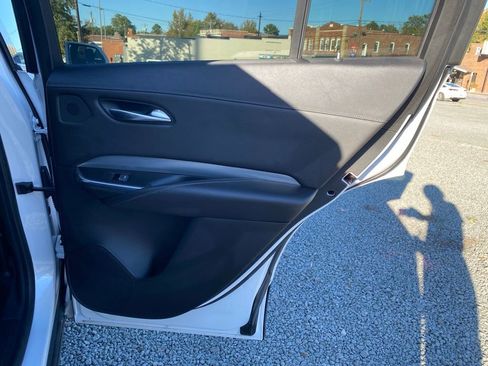 Used 2019 Cadillac XT4 Premium Luxury w/ Cold Weather Package image 17