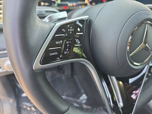 Used 2025 Mercedes-Benz GLE 350 4MATIC image 18