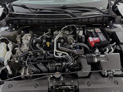 Used 2024 Nissan Altima 2.5 SV image 29