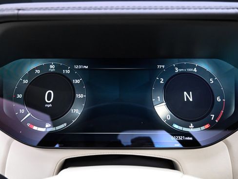 Used 2023 Land Rover Range Rover SE image 77