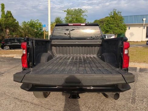 Used 2025 Chevrolet Silverado 2500 Custom w/ Custom Value Package AWD/4WD image 12