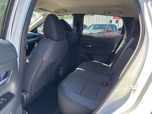 New 2026 Nissan Kicks SV image 14