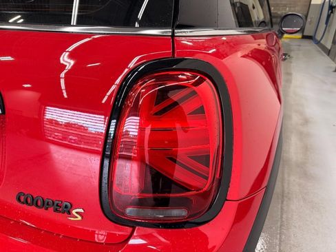 Certified 2024 MINI Cooper SE FWD image 5