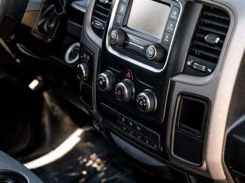 Used 2018 RAM 3500 Tradesman w/ Chrome Appearance Group AWD/4WD image 25