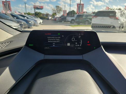 Used 2024 Toyota Prius XLE image 23