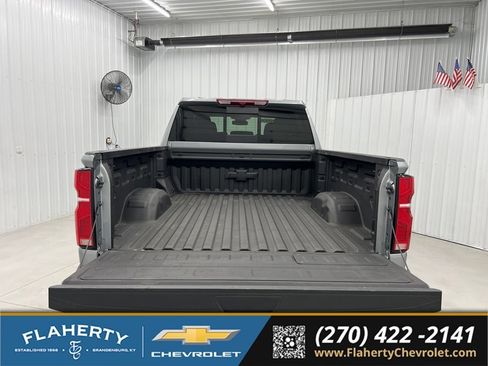Used 2026 Chevrolet Silverado 3500 LT w/ Trail Boss Package AWD/4WD image 23