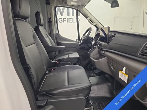 New 2026 Ford Transit 250 148 Medium Roof Extended AWD image 10