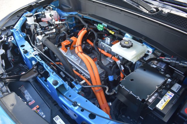 New 2027 Chevrolet Bolt LT w/ Comfort Package FWD image 33