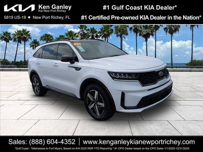 Used 2021 Kia Sorento S w/ Panoramic Sunroof Package