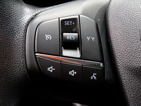 Certified 2025 Ford Escape Active image 26