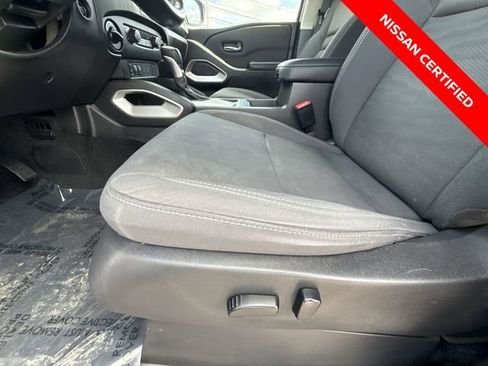 Certified 2023 Nissan Frontier SV w/ SV Convenience Package AWD/4WD image 12