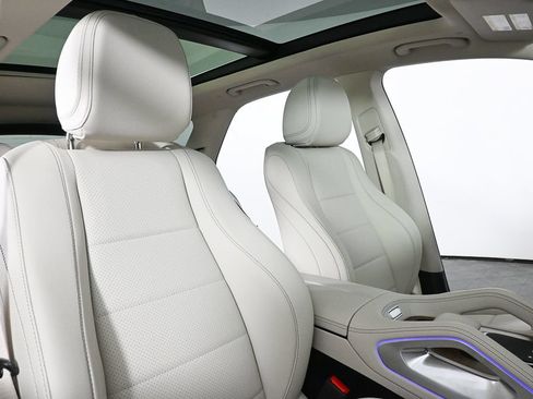 Certified 2026 Mercedes-Benz GLE 450 4MATIC image 22