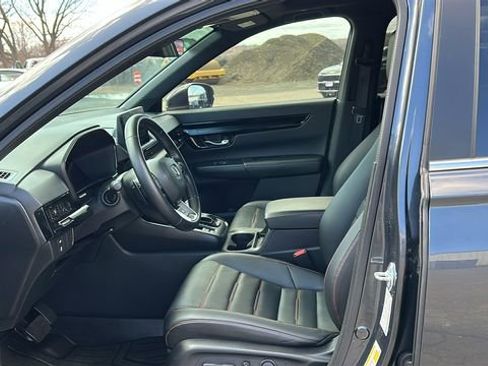 Used 2025 Honda CR-V Sport Touring image 9