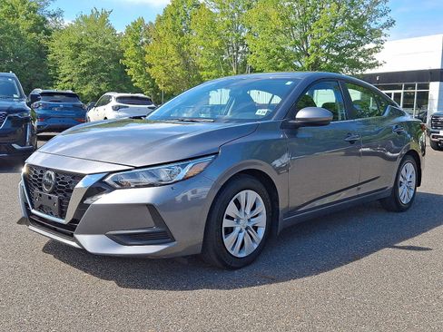 Used 2023 Nissan Sentra S image 3