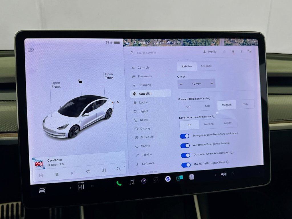 Used 2019 Tesla Model 3 Standard Range RWD image 23