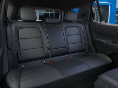 New 2026 Chevrolet Equinox LT image 17