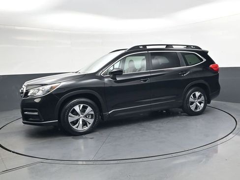 Used 2019 Subaru Ascent Premium image 9
