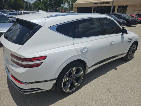 Used 2025 Genesis GV80 2.5T Prestige AWD/4WD image 5