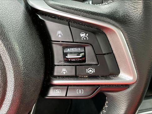 Used 2023 Subaru Forester Premium AWD/4WD image 22
