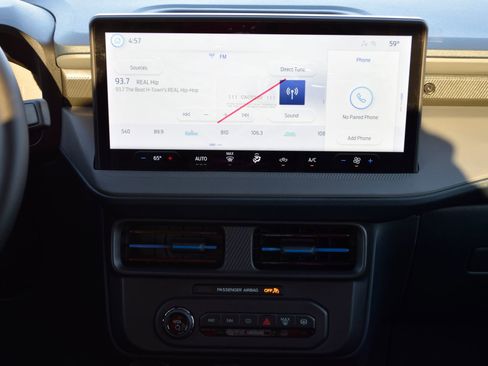 New 2026 Ford Maverick Lobo image 11