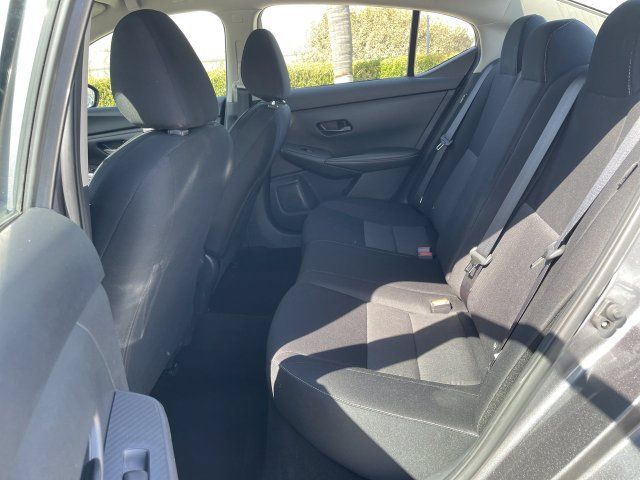 Used 2024 Nissan Sentra SV FWD image 23