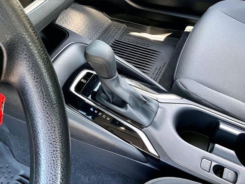 Certified 2024 Toyota Corolla LE image 15