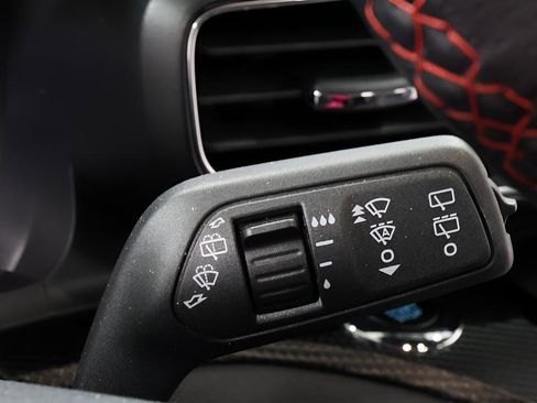 Used 2023 Ford Explorer ST-Line w/ Class IV Trailer Tow Package image 18