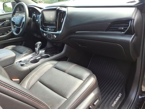 Certified 2023 Chevrolet Traverse RS AWD/4WD image 9