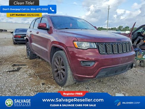 Used 2017 Jeep Grand Cherokee Altitude image 5
