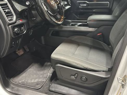 Used 2022 RAM 1500 Big Horn AWD/4WD image 7
