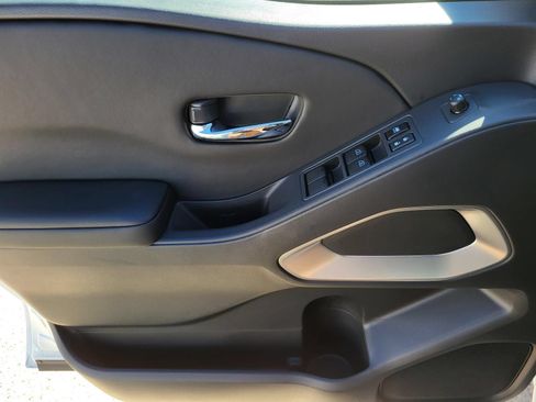 New 2026 Nissan Frontier SV w/ SV Convenience Package RWD image 17