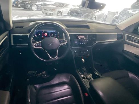 Used 2021 Volkswagen Atlas SEL Premium AWD/4WD image 28