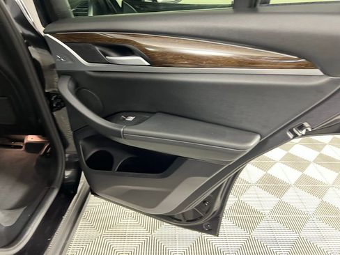 Used 2024 BMW X4 xDrive30i image 30