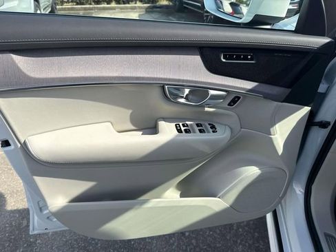 New 2026 Volvo XC90 B6 Ultra w/ Protection Package image 20
