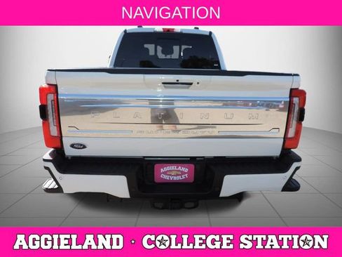 Used 2023 Ford F350 Platinum AWD/4WD image 5