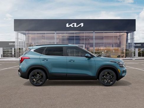 New 2026 Kia Seltos EX FWD image 7