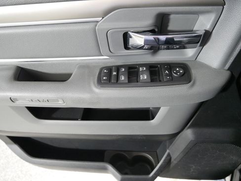 Used 2016 RAM 1500 Big Horn image 19